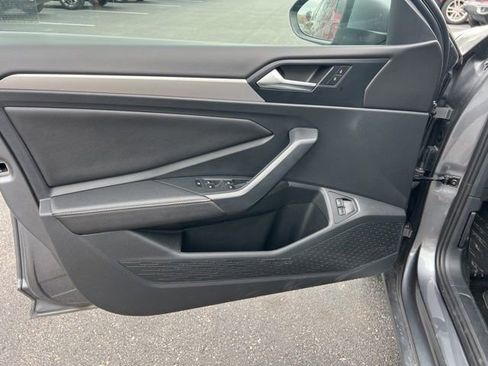Used 2024 Volkswagen Jetta S FWD image 23