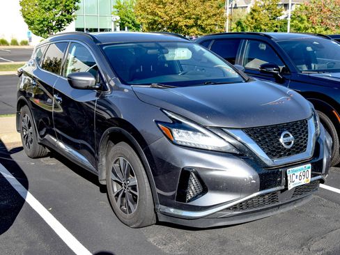Used 2019 Nissan Murano SV AWD/4WD image 4