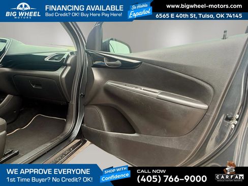 Used 2019 Chevrolet Spark LT FWD image 22