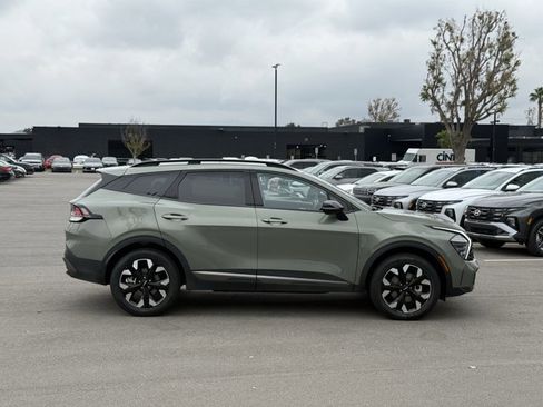 Used 2024 Kia Sportage X-Line w/ X-Line Premium Package image 3