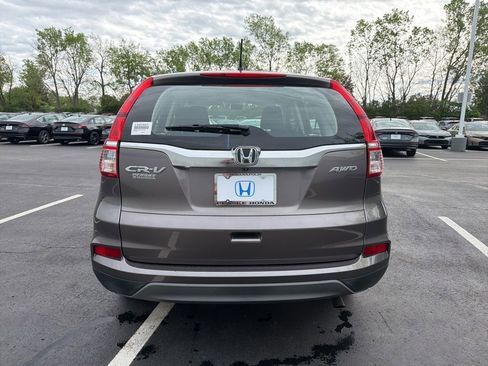 Used 2015 Honda CR-V LX image 4