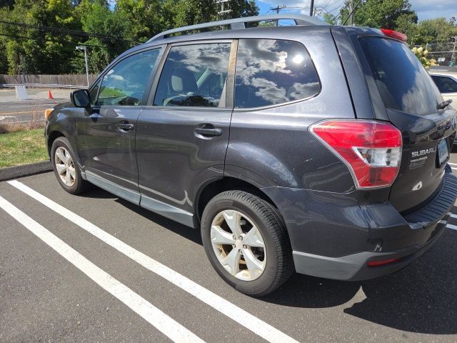 Used 2015 Subaru Forester 2.5i Premium w/ All-Weather Package AWD/4WD image 11