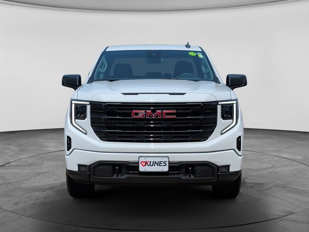 Used 2024 GMC Sierra 1500 Elevation AWD/4WD image 2