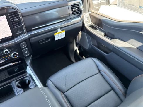 New 2025 Ford F250 Lariat w/ Lariat Ultimate Package image 22