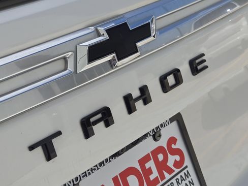 Used 2022 Chevrolet Tahoe High Country AWD/4WD image 12