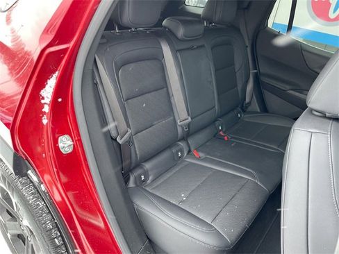 Used 2025 Chevrolet Equinox LT w/ Convenience Package II image 25