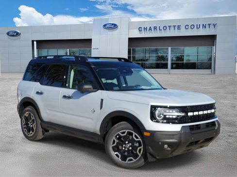 New 2026 Ford Bronco Sport Outer Banks w/ Outer Banks Tech Package+ AWD/4WD image 1