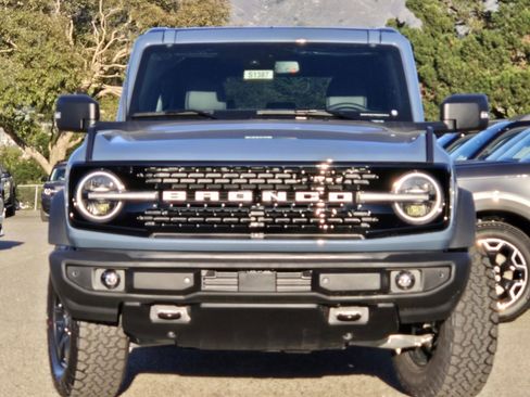 New 2025 Ford Bronco Outer Banks image 3