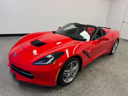 Used 2017 Chevrolet Corvette Stingray Convertible w/ 2LT Preferred Equipment Group RWD image 1