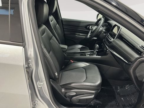 Used 2022 Jeep Compass Altitude image 24