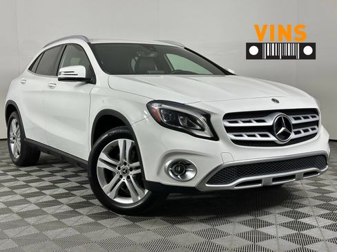 Used 2020 Mercedes-Benz GLA 250 w/ Premium Package image 1