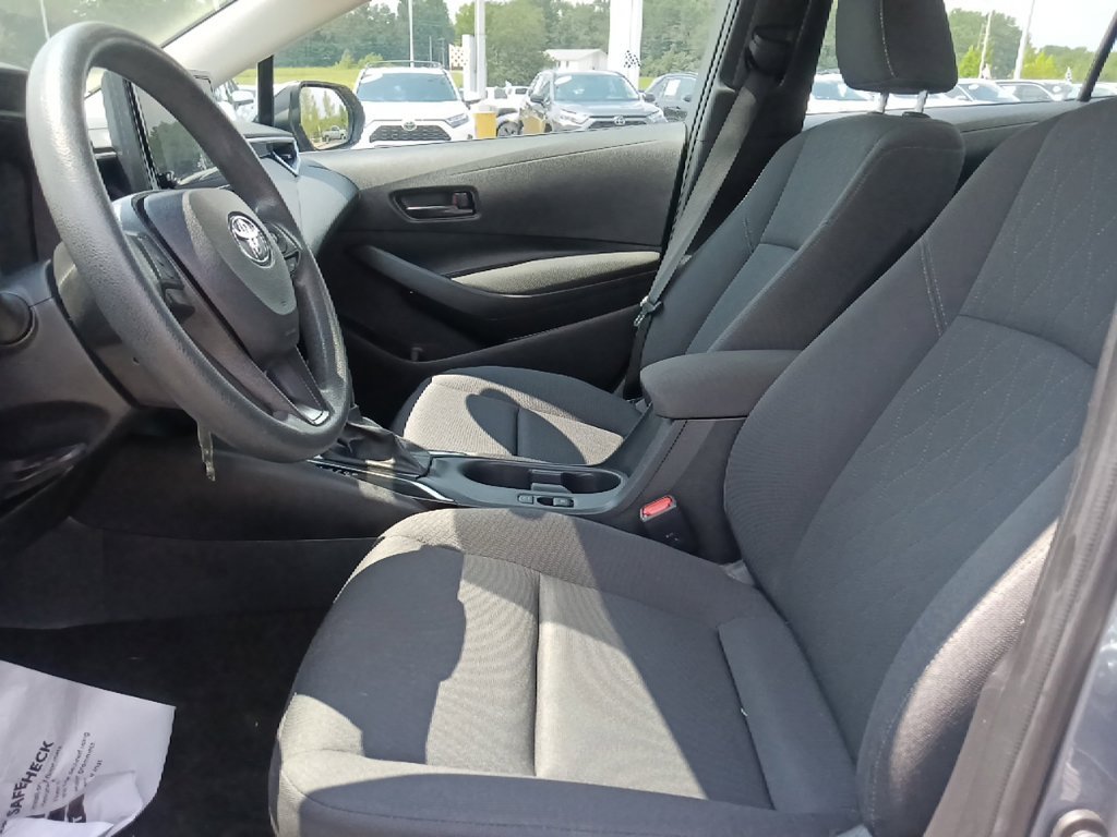 Used 2024 Toyota Corolla LE FWD image 15