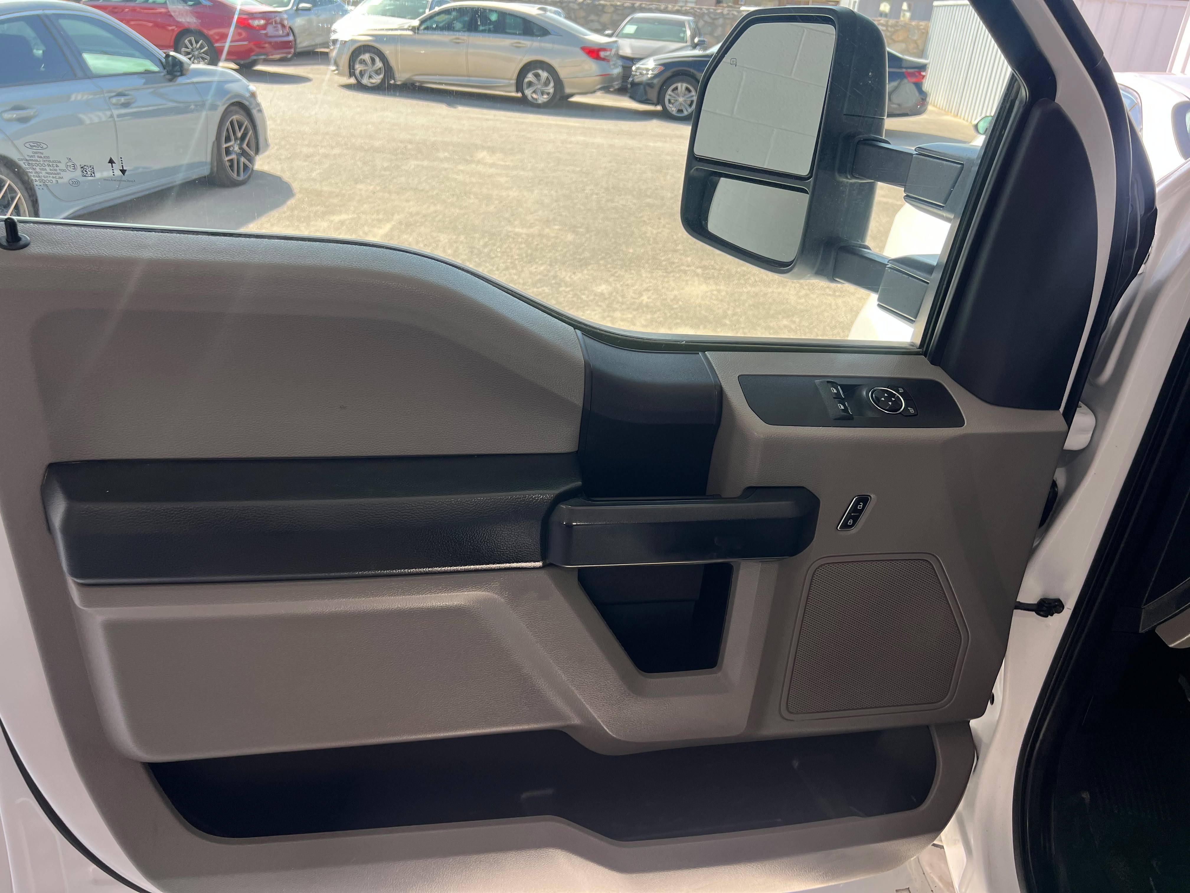 Used 2022 Ford F350 XL w/ Power Equipment Group RWD image 10