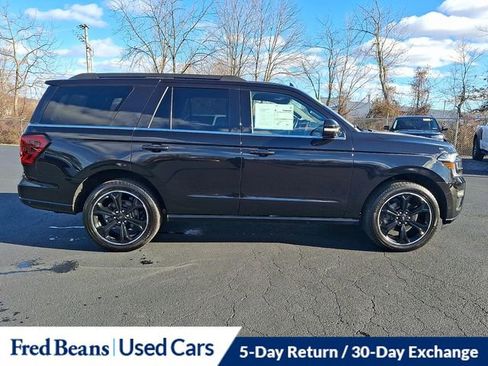 Certified 2022 Ford Expedition Limited image 14