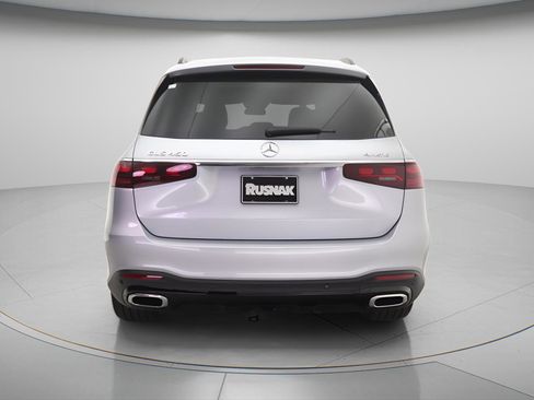 New 2026 Mercedes-Benz GLS 450 4MATIC image 3