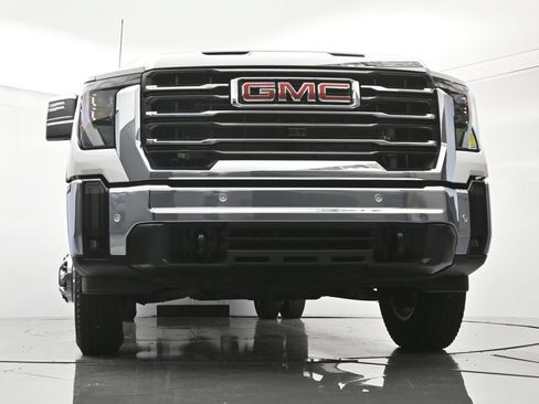 Used 2024 GMC Sierra 3500 SLT w/ SLT Premium Package AWD/4WD image 41