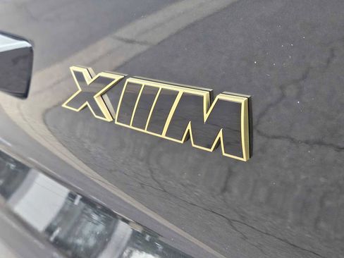 Used 2025 BMW XM image 16