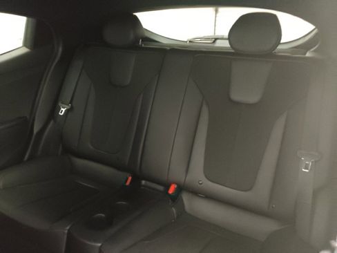 Used 2020 Hyundai Veloster Turbo FWD image 18