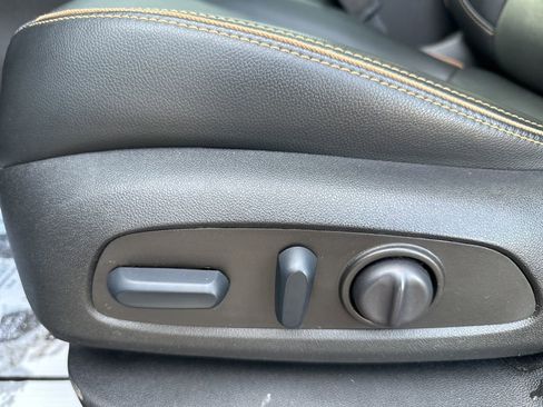 Certified 2023 GMC Terrain AT4 w/ Infotainment Package II image 18