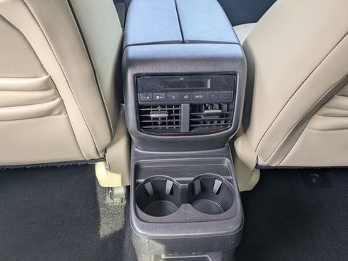 Used 2020 MAZDA CX-9 Touring w/ Touring Premium Package image 22