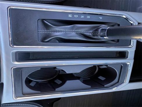 Used 2019 Ford F150 Lariat w/ Equipment Group 502A Luxury image 18