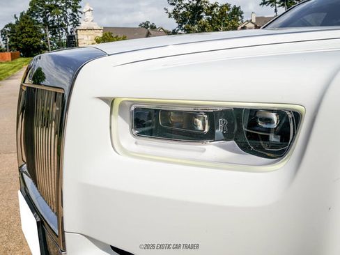 Used 2020 Rolls-Royce Phantom Sedan RWD image 74