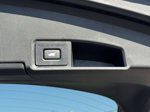 Certified 2025 Acura RDX w/ Technology Package image 13