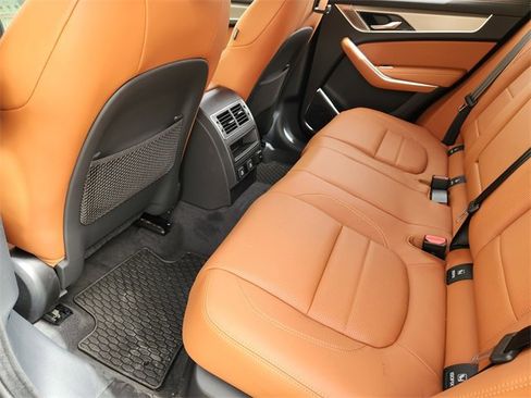 Used 2026 Jaguar F-PACE R-Dynamic S image 29