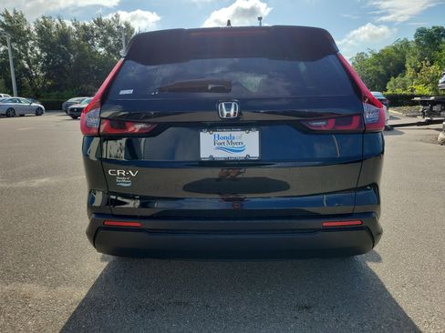 Used 2024 Honda CR-V EX image 5
