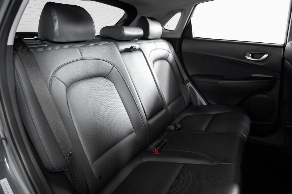 Certified 2023 Hyundai Kona Limited w/ Cargo Package FWD image 23
