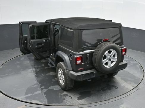 Used 2018 Jeep Wrangler Unlimited Sport S image 56