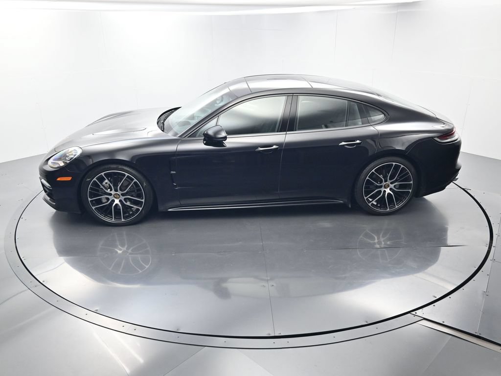Certified 2023 Porsche Panamera RWD image 34