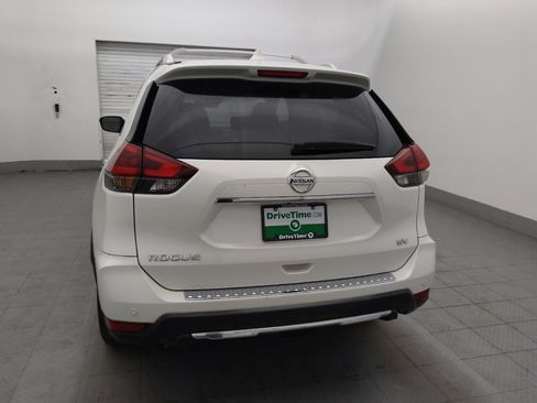 Used 2020 Nissan Rogue SV FWD image 6