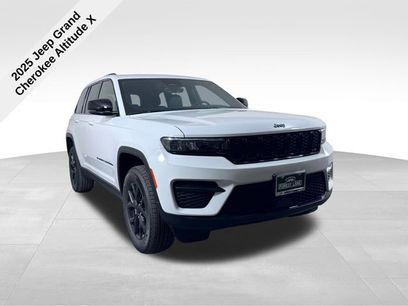 New 2025 Jeep Grand Cherokee Altitude