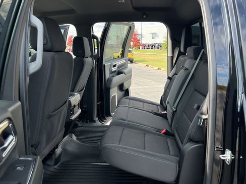 Used 2024 Chevrolet Silverado 3500 LT w/ Midnight Edition image 36