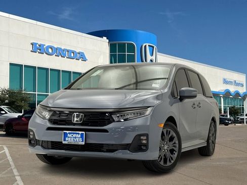 New 2026 Honda Odyssey Touring image 1