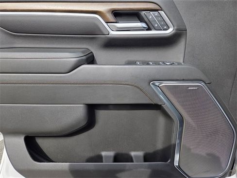 Used 2025 Chevrolet Silverado 2500 High Country w/ High Country Premium Package image 30