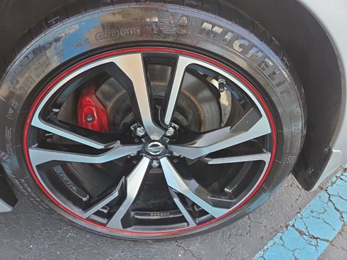 Used 2020 Nissan 370Z image 4