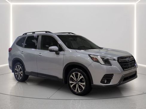 Certified 2023 Subaru Forester Limited AWD/4WD image 8