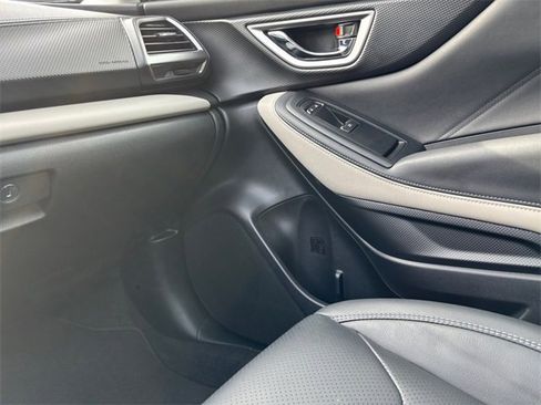 Certified 2023 Subaru Forester Limited image 18