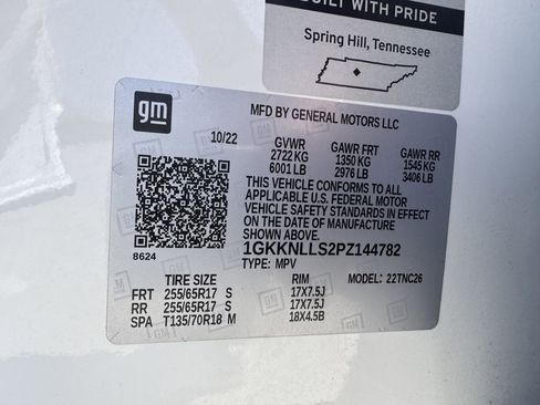 Used 2023 GMC Acadia AT4 w/ LPO, Cargo Package image 31