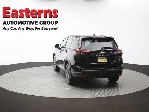 Used 2024 Nissan Rogue S AWD/4WD image 66