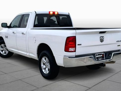 Used 2018 RAM 1500 Classic SLT image 11