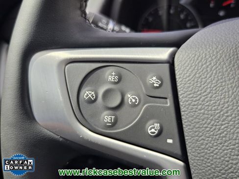 Used 2023 GMC Terrain SLT w/ Tech Package FWD image 22