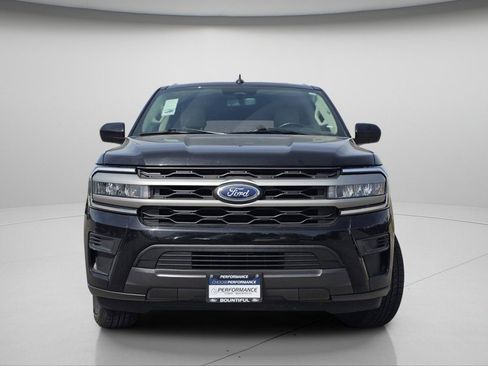 Used 2024 Ford Expedition Max XLT AWD/4WD image 3