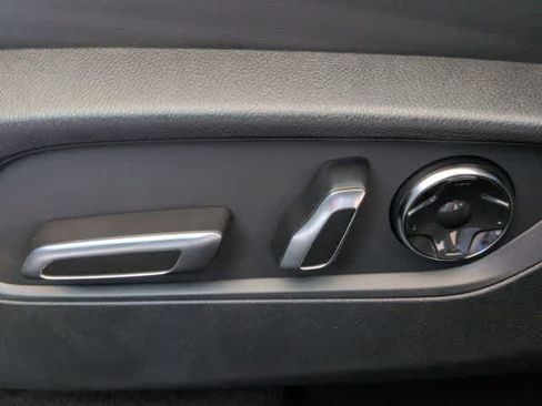 Used 2025 Acura TLX w/ Technology Package FWD image 18