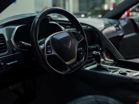 Used 2015 Chevrolet Corvette Z06 w/ 3LZ Preferred Equipment Group image 34