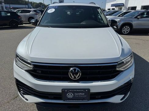 Certified 2023 Volkswagen Tiguan SE R-Line AWD/4WD image 2