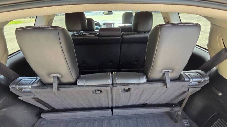 Used 2016 INFINITI QX60 Luxe AWD/4WD image 11