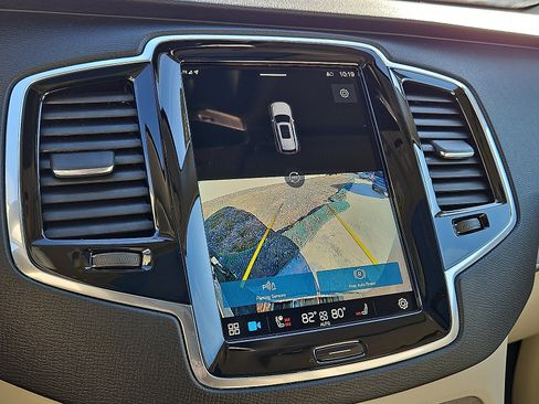 Certified 2023 Volvo XC90 B6 Plus w/ Protection Package Premier image 19